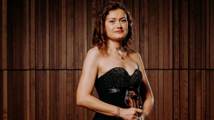 La violinista Mihaela Costea: &laquo;Verdi epico come Omero&raquo;