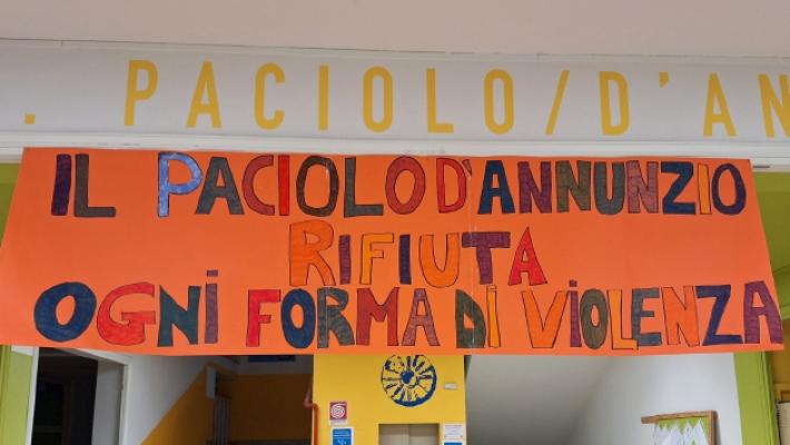 Fidenza, prof preso a pugni da un genitore