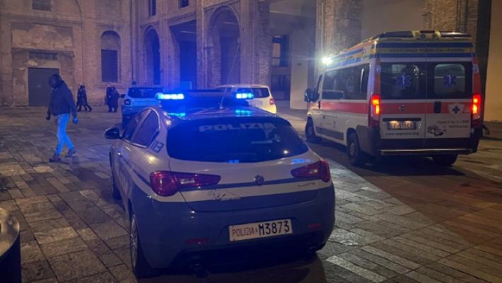 Maxi rissa in via Verdi: due finiscono all'ospedale