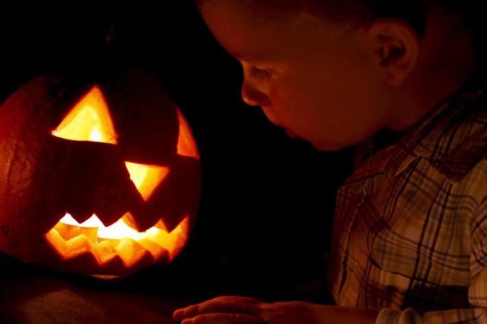 L'antico  rito contadino   delle zucche,    Halloween o &laquo;vgillja di sant&raquo;?  