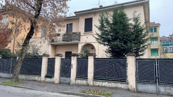 Via Buffolara, apre il nuovo dormitorio con 22 posti letto