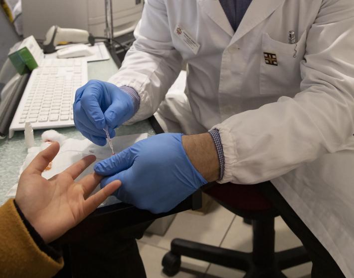 Pi&ugrave; di 3mila test sierologici in farmacia: positivo il 5,8% a Parma