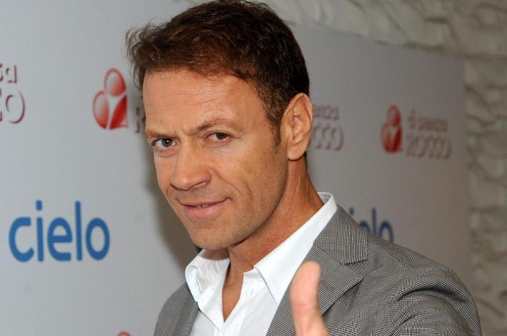 Rocco Siffredi, focolaio in casa (7 persone): "Attenti ai test rapidi"