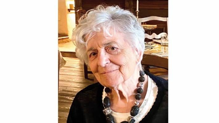 Addio alla storica prof del Romagnosi Maria Grazia Bonfanti. Ex allievi e colleghi: &laquo;Capace e generosa&raquo;