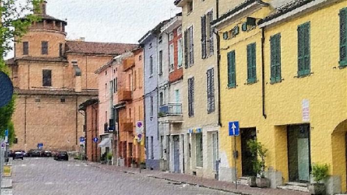 Giovane a zonzo brandendo un coltello: paura a Fidenza