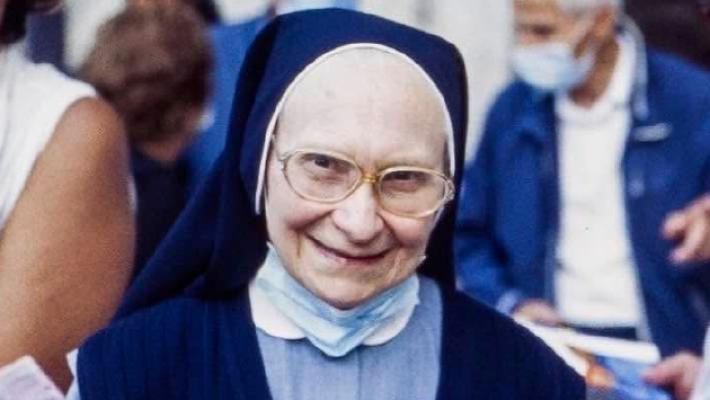 Addio suor Liliana. Gli ex allievi: &laquo;&Egrave; stata una maestra di vita&raquo;