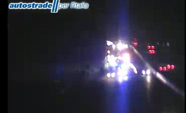 Tamponamento a catena  sull'A1 vicino al casello di Parma: 5 feriti al Maggiore