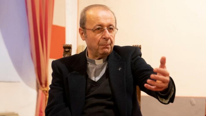 Fine vita, il vescovo Solmi: &laquo;Garantire la dignit&agrave; della persona&raquo;