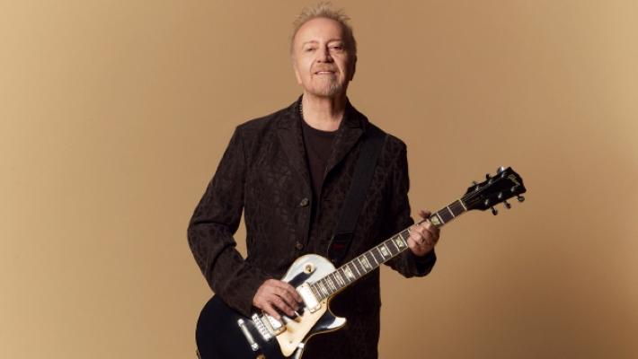 Tozzi: &laquo;Con l'orchestra nuova veste ai miei brani&raquo;