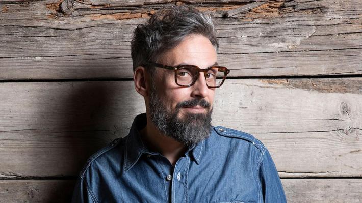 Brunori Sas: &laquo;Al Regio le mie canzoni contro la paura&raquo;