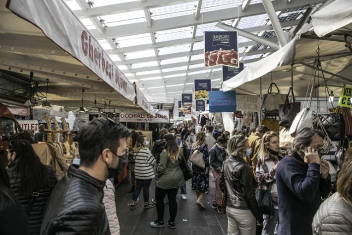 Stop ai mercati: sospesi domani in Ghiaia, a Baganzola e Corcagnano, confermati i mercati contadini