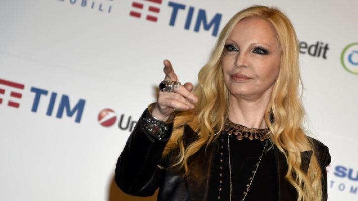 Auguri a Patty Pravo, la minaccia bionda