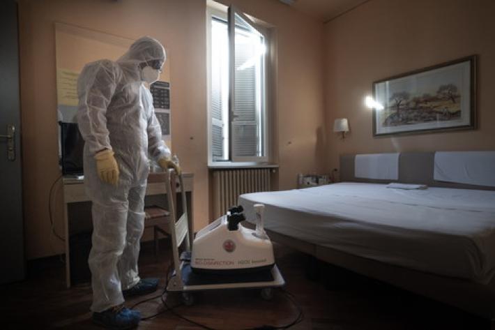 Covid hotel, nel limbo in attesa dell'ultimo tampone