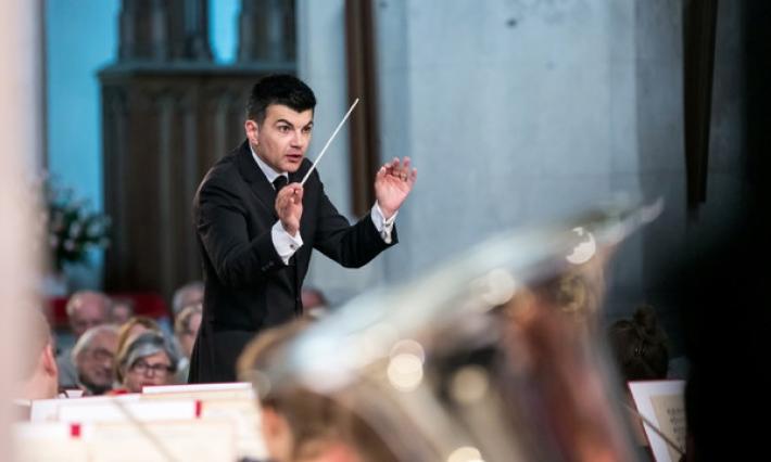 Matteo Pagliari: &laquo;A un Per&ugrave; chiuso per Covid, racconto la musica italiana&raquo;