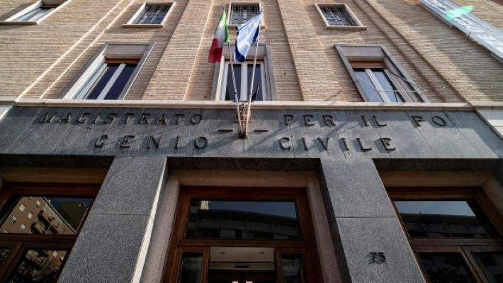 Appalti Aipo e mazzette: in tre patteggiano, anche l'ex direttore Berselli