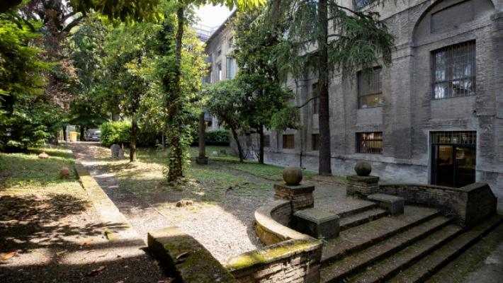 Liceo artistico Toschi, rinasce il giardino