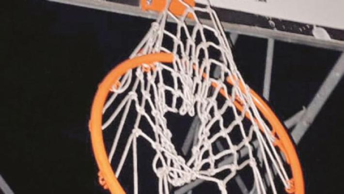 Le &laquo;bravate&raquo; dei ragazzi terribili: il sindaco chiede aiuto ai genitori