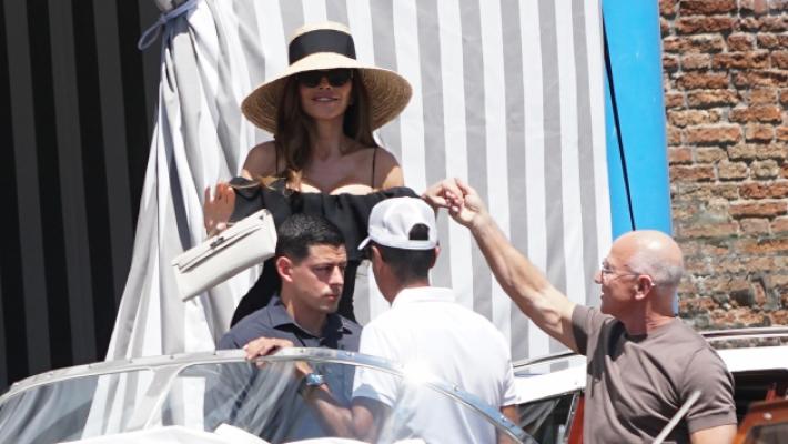 Nozze alla veneziana: i 27 abiti della neo signora Bezos