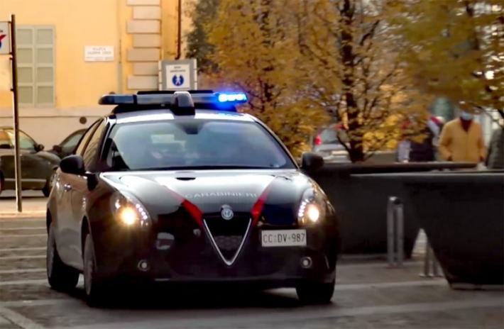 Fidenza,  20enne rumeno sorpreso alla guida di un auto rubata a Parma