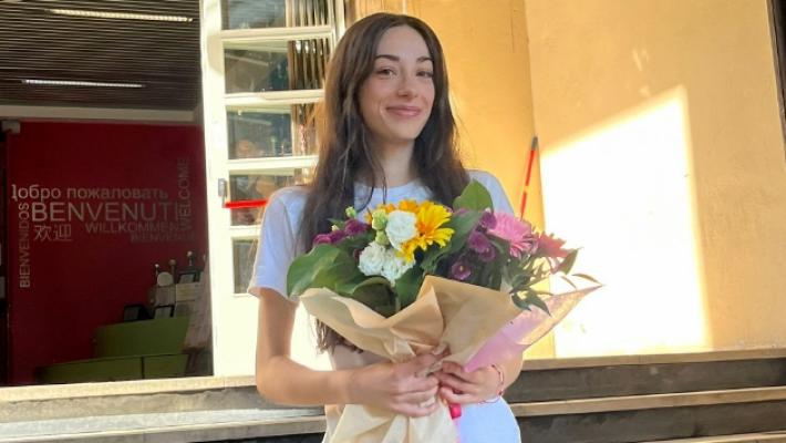 Anticipa la maturit&agrave; in 4&ordf; al liceo Marconi: Sara Placidone 100 e lode: &laquo;I miei genitori fanno tanti sacrifici per me&raquo;