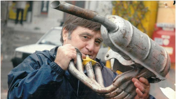 Addio a Mario La Franca, il direttore dell'orchestra Mille litri. Sartorio: &laquo;Un virtuoso dell'armonica&raquo;