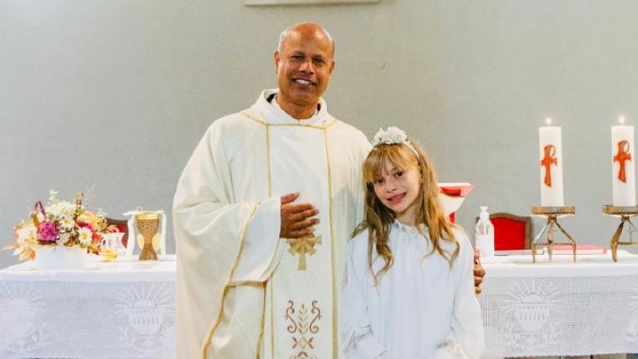 A Lozzola e Ghiare prima Comunione &laquo;individuale&raquo;