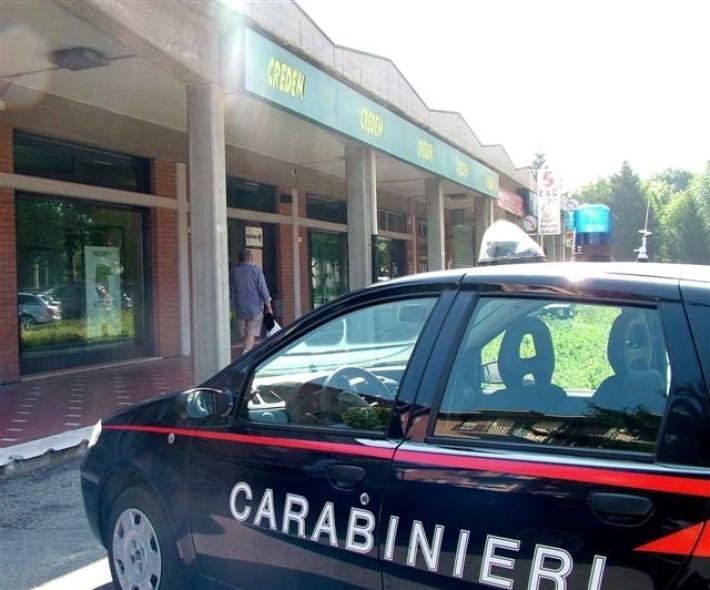 Vuole vendere una stufa, ma gli svuotano il conto