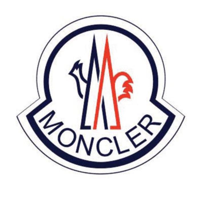 Moncler acquisisce Stone Island
