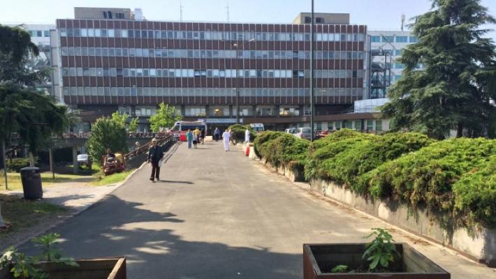 Covid, 6 ricoverati. Arriva una nuova variante contagiosa