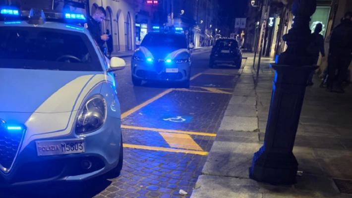 Piazza Garibaldi: in due ore scoppiate tre risse