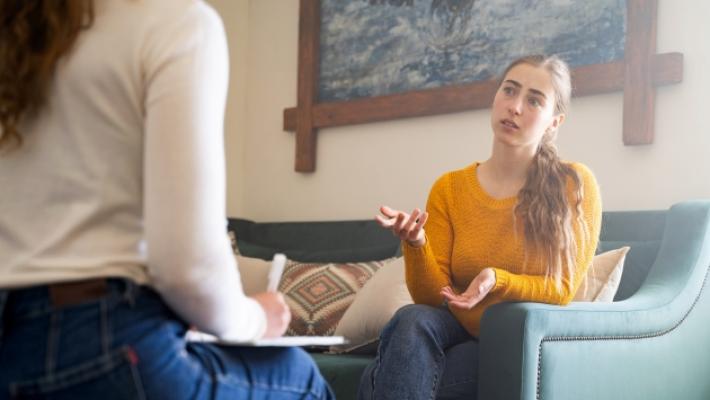 Boom per il bonus psicologi: cosa fa Parma per i giovani