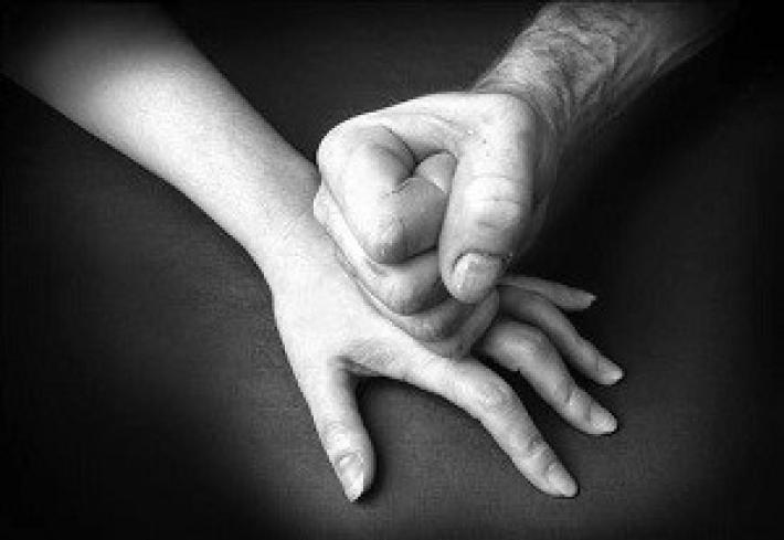 Colorno,  operaio 47 maltrattava la moglie: allontanato da casa con divieto di avvicinamento