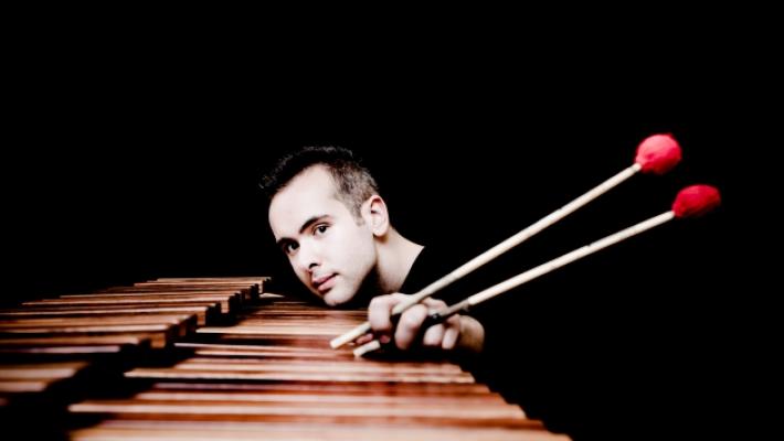 Simone Rubino, talento delle percussioni, con la Toscanini: &laquo;Il suono e il linguaggio del corpo&raquo;