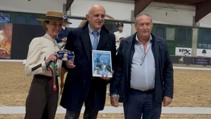Equus Milano 2025, il premio al maestro Maurizio Orsolini