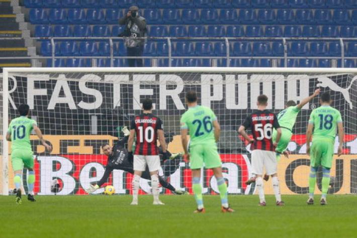 Milan all'ultimo respiro sulla Lazio: le milanesi in fuga 