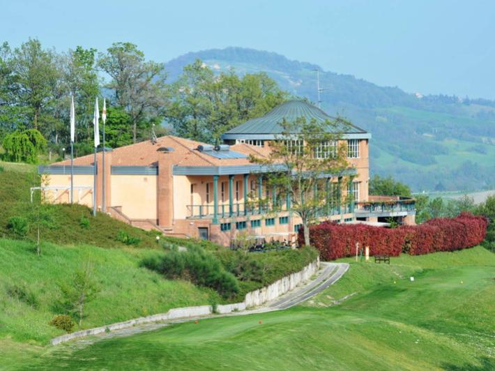 Il campo da golf &egrave; in vendita: si attendono offerte