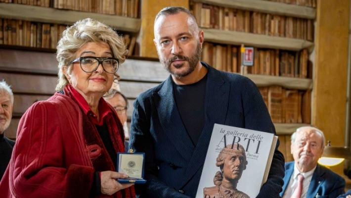 Cantini Parrini, cerimonia in Pilotta: &laquo;Iniziai nella sartoria di mia nonna&raquo;