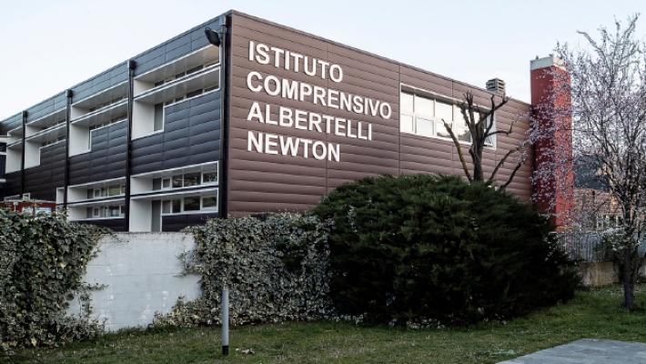 Albertelli-Newton, i genitori scrivono al Comune: &laquo;Mense, rincari inaspettati, famiglie in difficolt&agrave;&raquo;