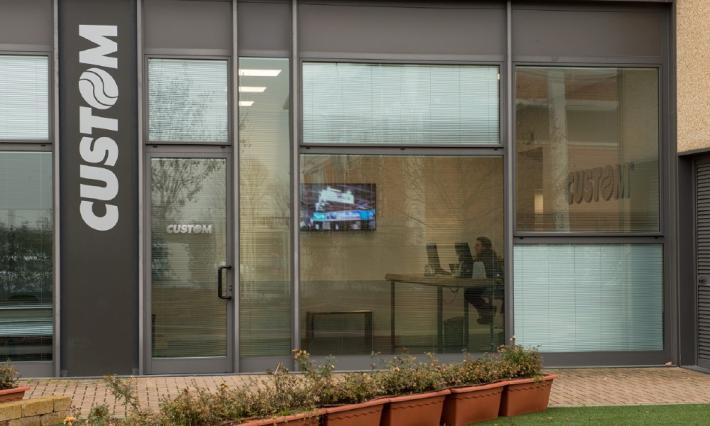 Custom, fatturato oltre 130 milioni