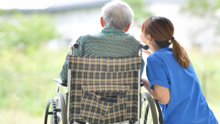 Assistenza agli anziani, cantieri e nuovi servizi