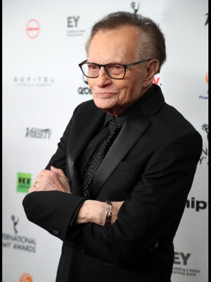 Covid: ricoverato in ospedale il giornalista Larry King