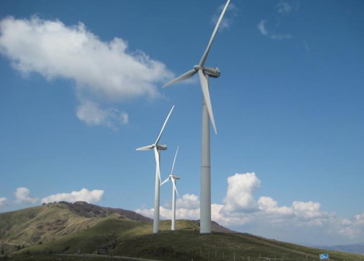 E-R, valutazione negativa su un progetto eolico a Parma