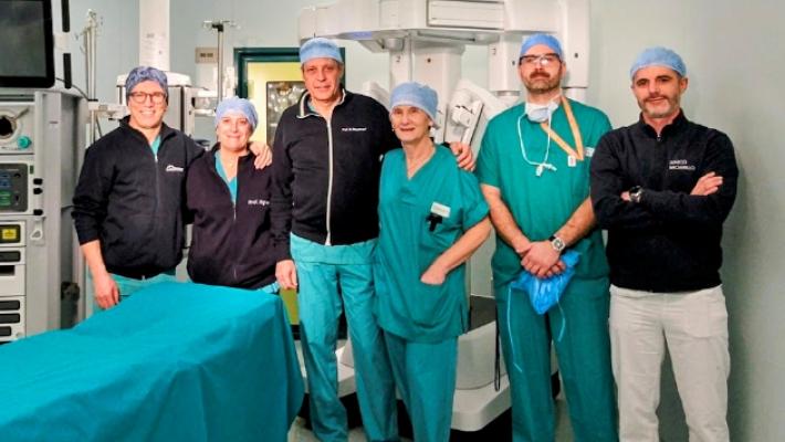 Ospedale, l'esordio della tecnologia robotica per sconfiggere il tumore alla vescica