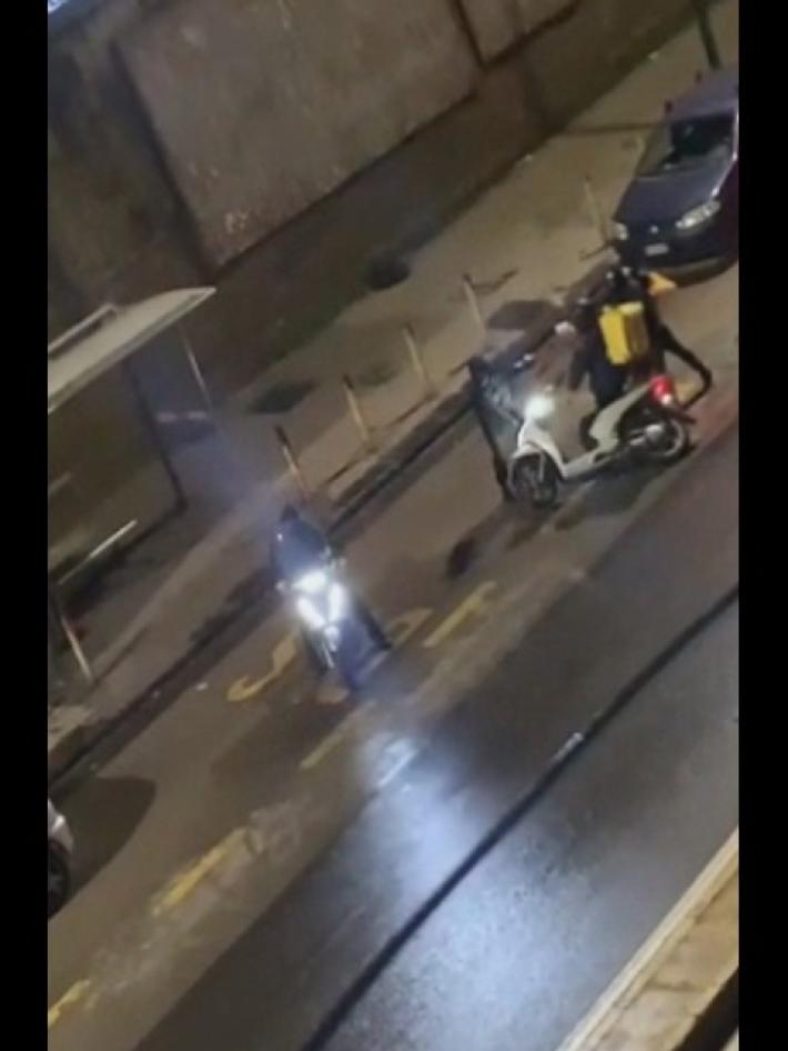 Il rider picchiato e la crisi etica di oggi