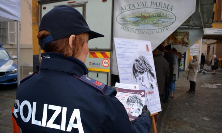 La polizia: &laquo;A Parma in calo stupri e stalking&raquo;