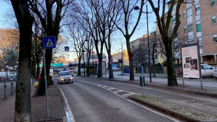 Quindicenne rapinato da due ragazzi armati di coltello