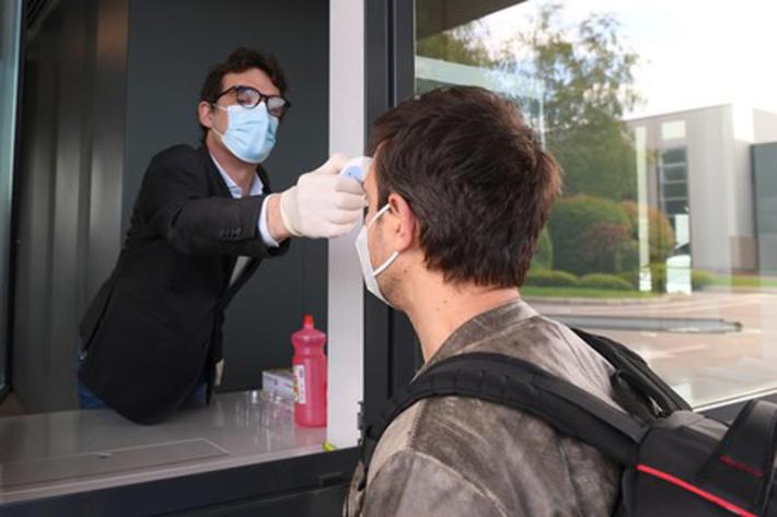 Brusaferro,  la curva ha rallentato la decrescita. 17.533 positivi e 620 morti