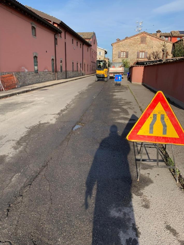 "Strada Lemignano, i "soliti" tubi dell'acqua che si rompono"