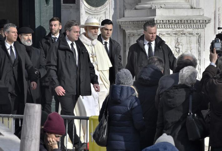 The New Pope: Paolo Sorrentino gira la "scena madre" sul Canal Grande 