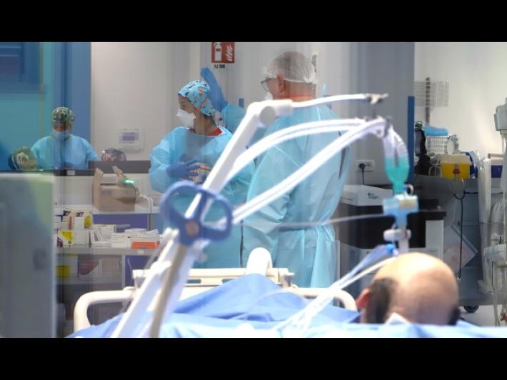 Negato indennizzo parenti 1/o medico morto per Covid in Toscana